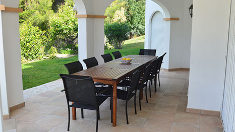 Outdoor sheltered dining area